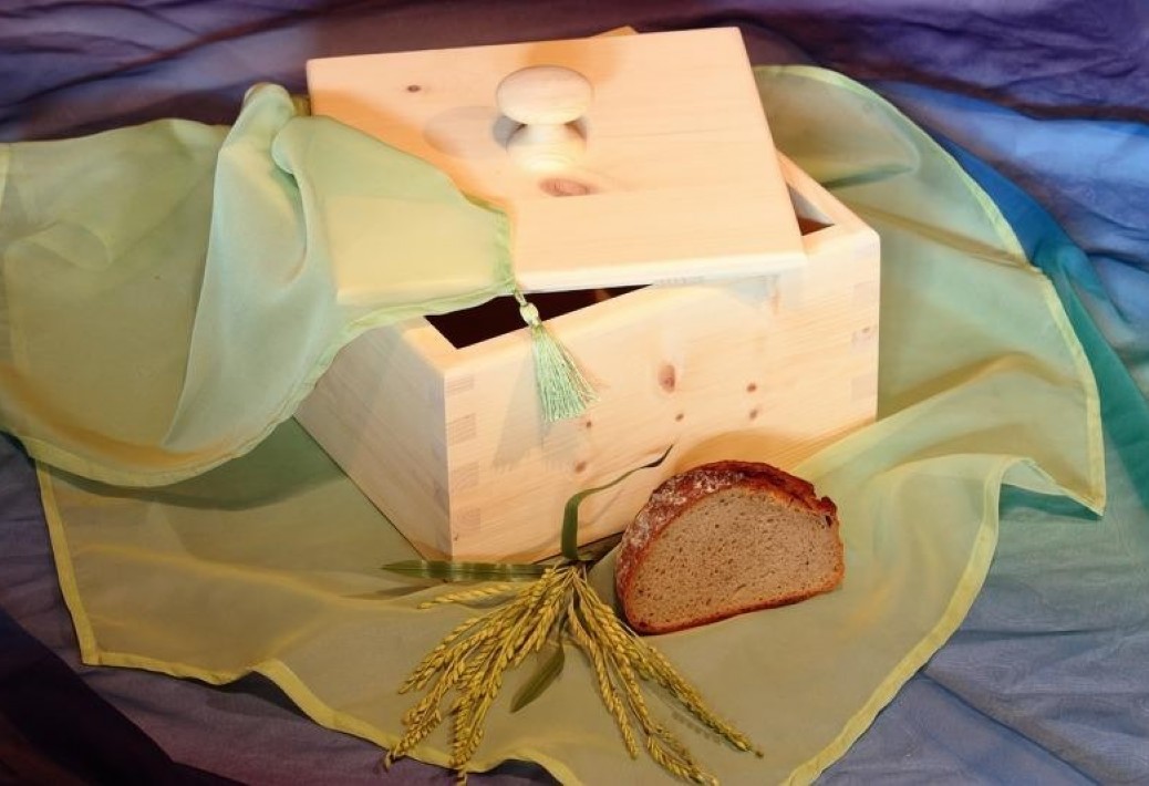 Brotdose aus Zirbenholz das Original